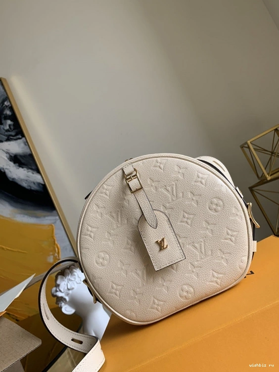 WIS VUITTON LOUIS BOITE MM SOUPLE CHAPEAU 0901